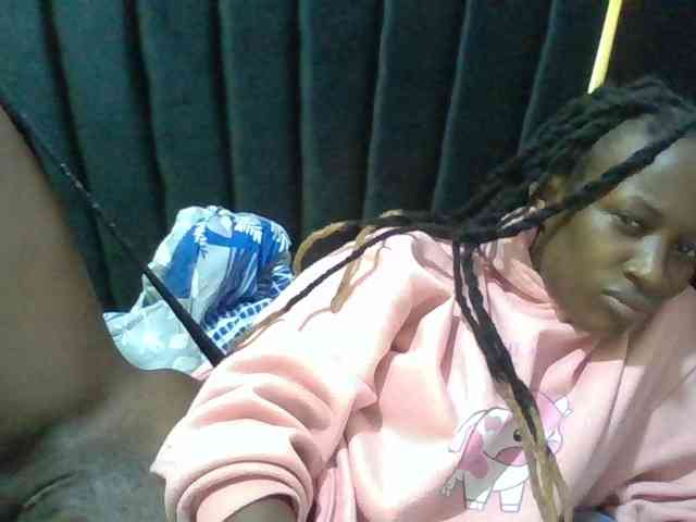 Sexyafricanah001 webcam