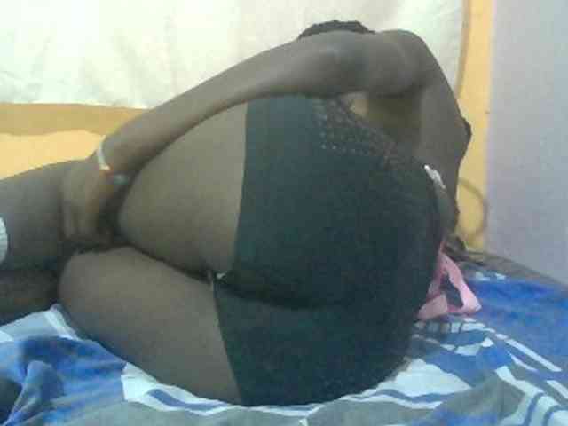 Sexyafricanah001 webcam