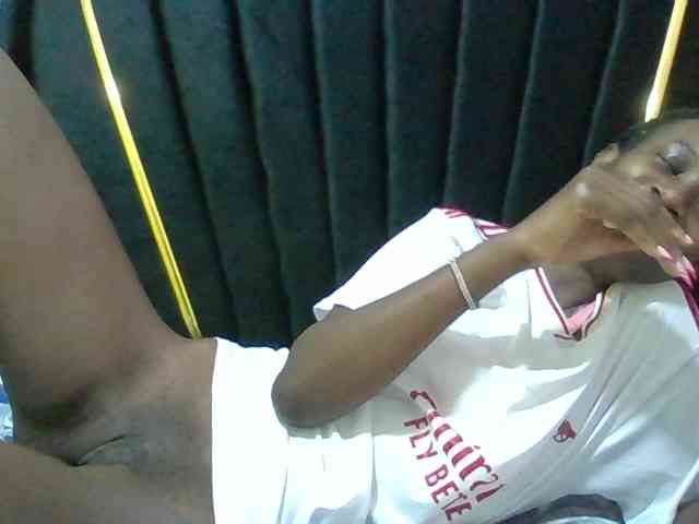 Sexyafricanah001 webcam