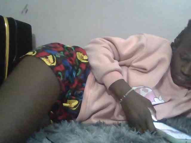 Sexyafricanah001 webcam