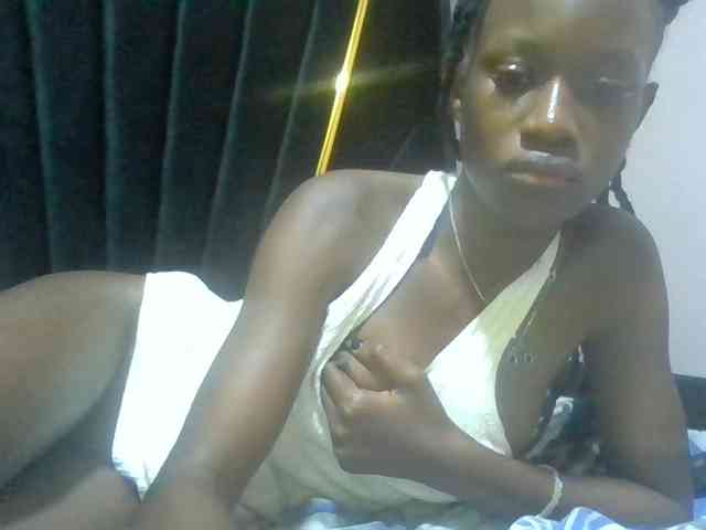 Sexyafricanah001 webcam