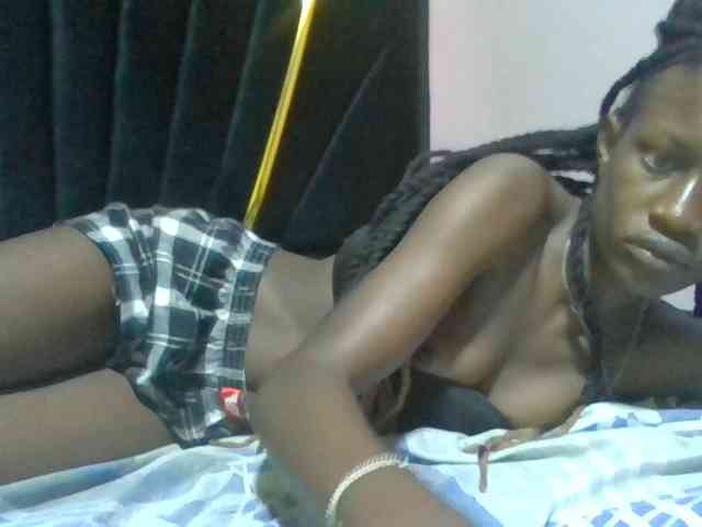 Sexyafricanah001 webcam