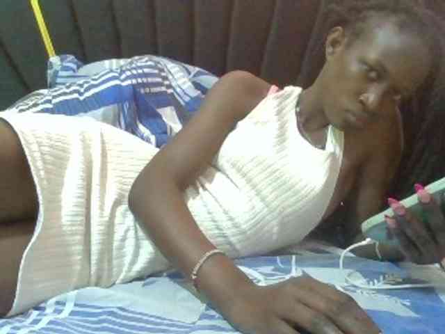 Sexyafricanah001 webcam