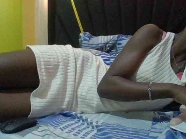 Sexyafricanah001 webcam