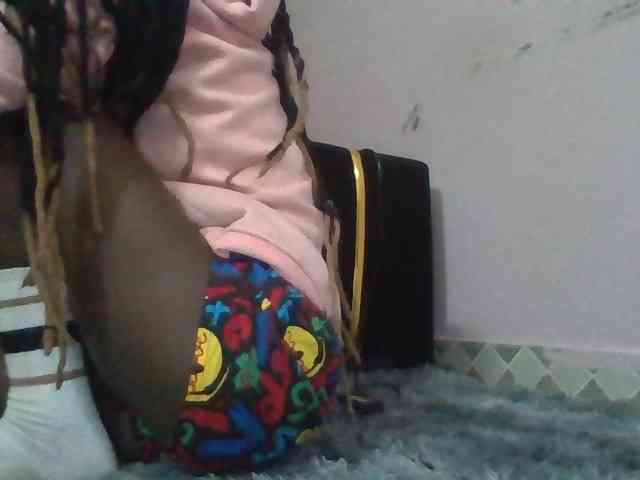 Sexyafricanah001 webcam