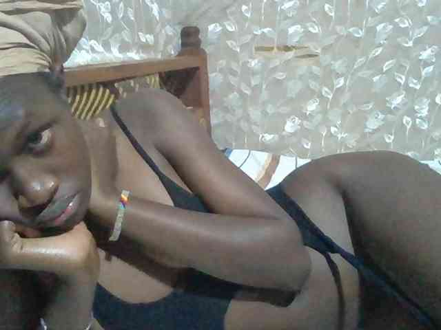 Sexyafricanah001 webcam