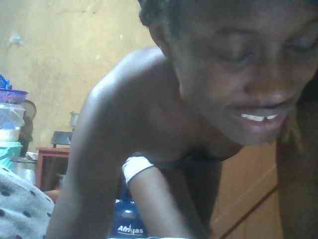 Sexyafricanah001 webcam