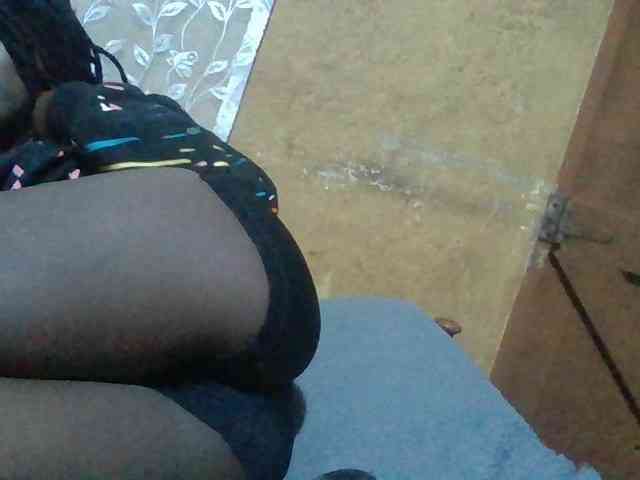 Sexyafricanah001 webcam