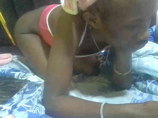 Sexyafricanah001 webcam