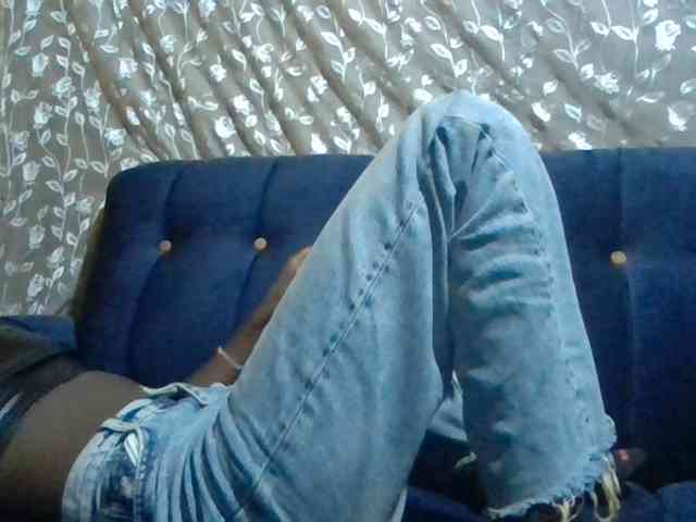 Sexyafricanah001 webcam