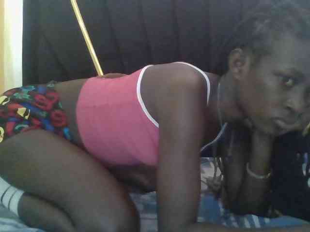 Sexyafricanah001 webcam