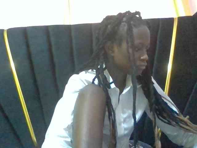 Sexyafricanah001 webcam