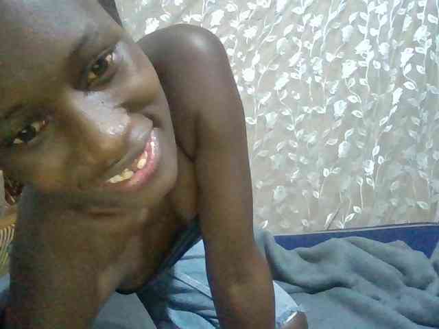 Sexyafricanah001 webcam