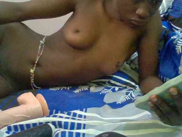 Sexyafricanah001 webcam