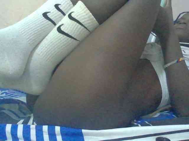 Sexyafricanah001 webcam