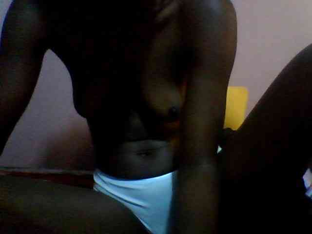 Sexyafricanah001 webcam