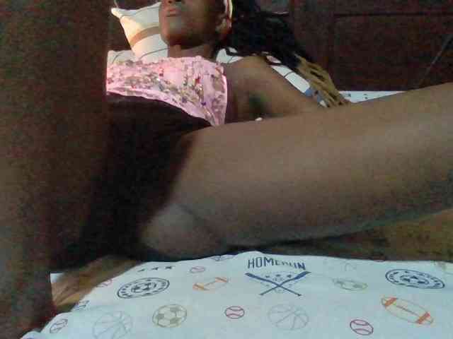 Sexyafricanah001 webcam