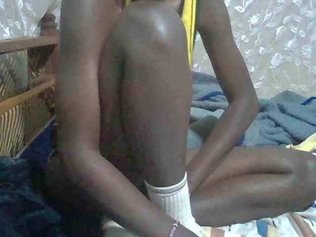 Sexyafricanah001 webcam