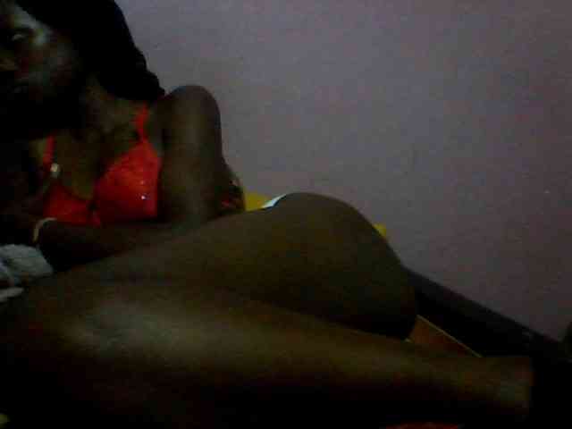 Sexyafricanah001 webcam