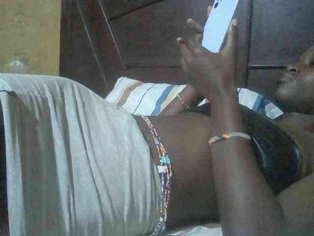 Sexyafricanah001 webcam