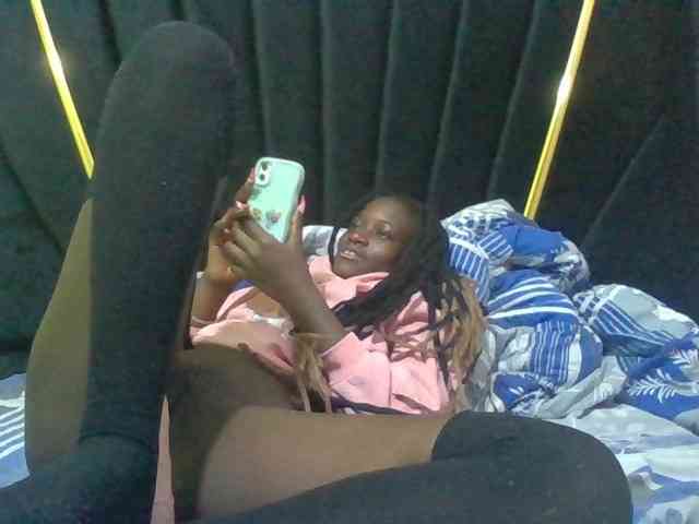 Sexyafricanah001 webcam