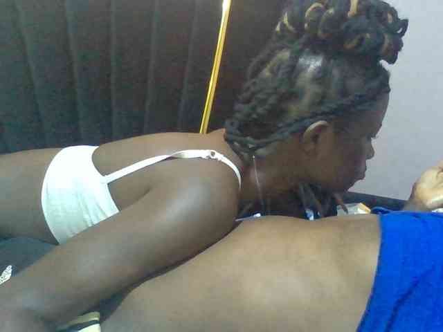 Sexyafricanah001 webcam