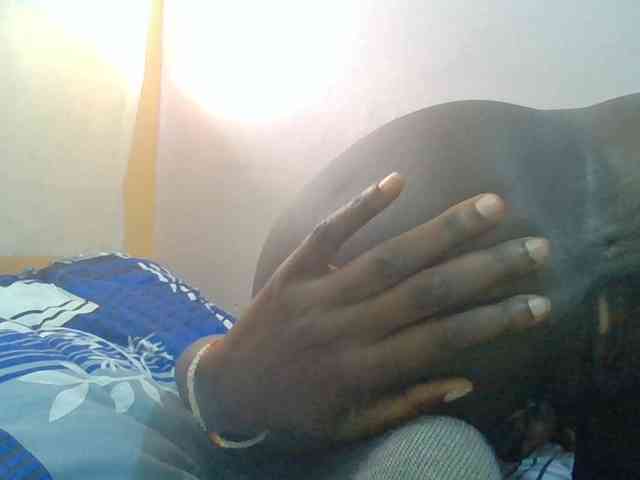 Sexyafricanah001 webcam