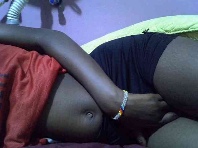 Sexyafricanah001 webcam