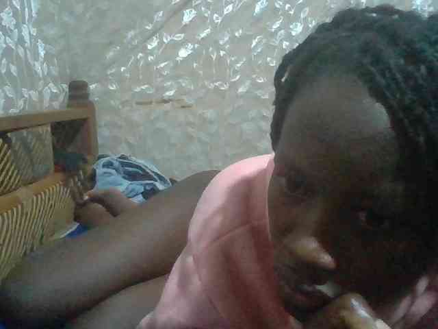 Sexyafricanah001 webcam