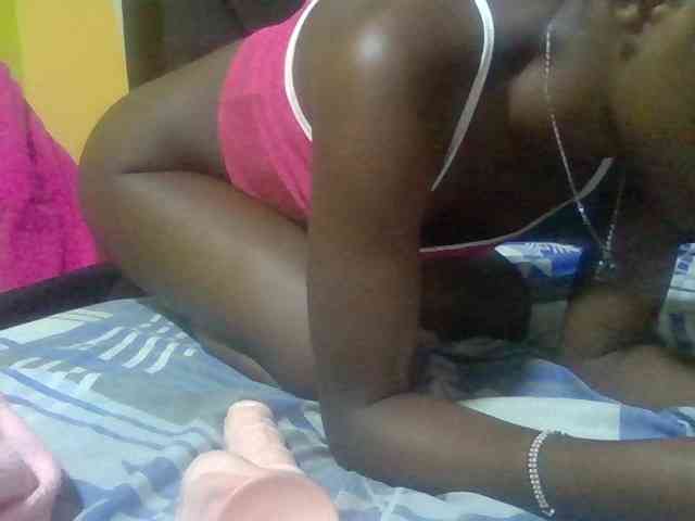 Sexyafricanah001 webcam