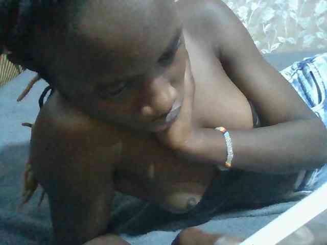 Sexyafricanah001 webcam