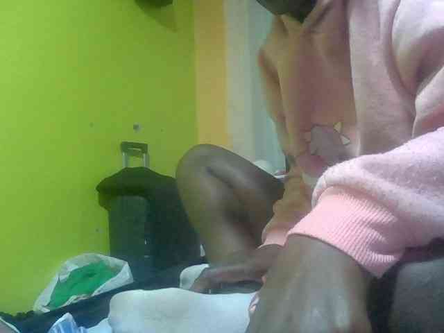 Sexyafricanah001 webcam