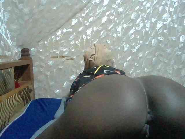 Sexyafricanah001 webcam