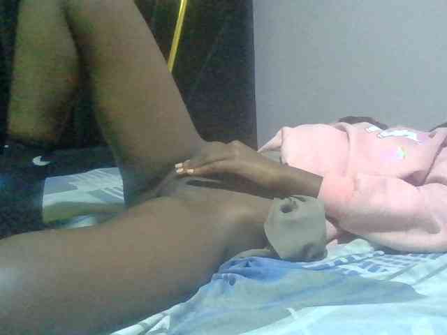 Sexyafricanah001 webcam