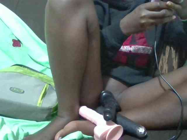 Sexyafricanah001 webcam