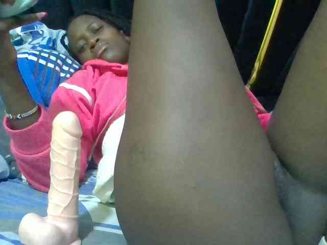 Sexyafricanah001 webcam