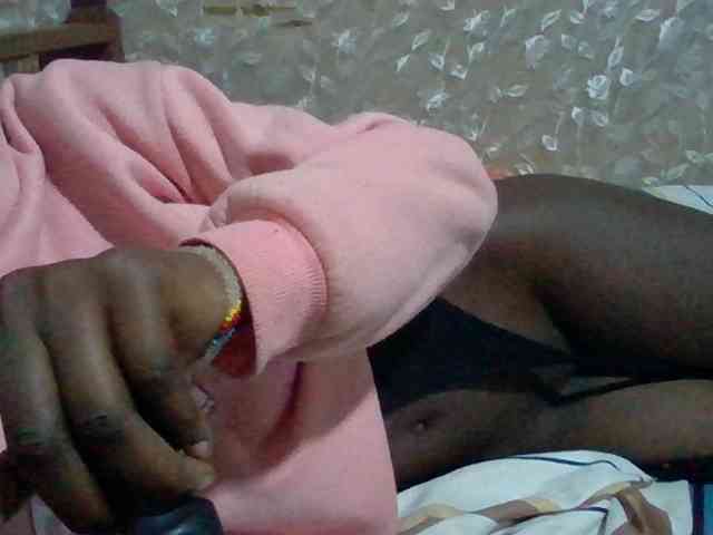Sexyafricanah001 webcam