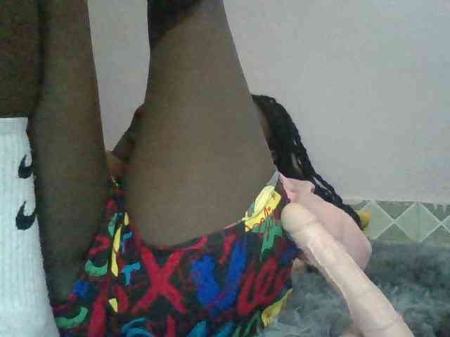 Sexyafricanah001 webcam