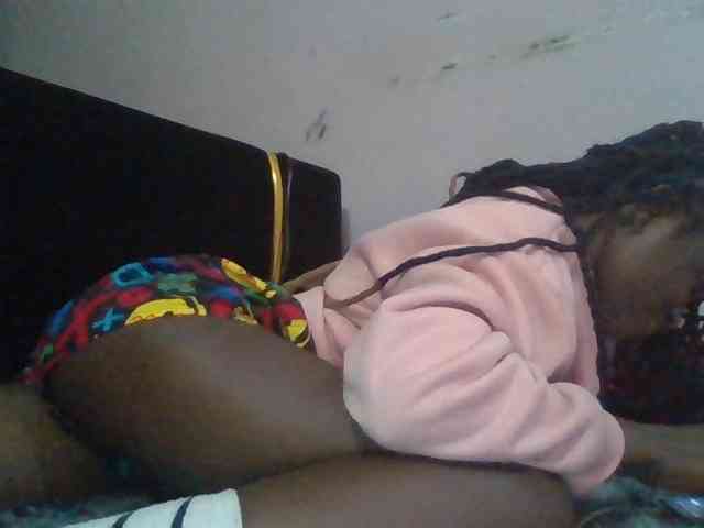 Sexyafricanah001 webcam