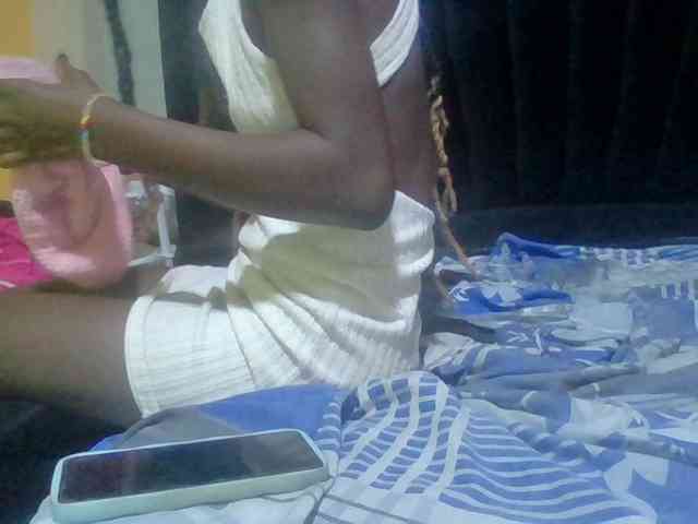 Sexyafricanah001 webcam
