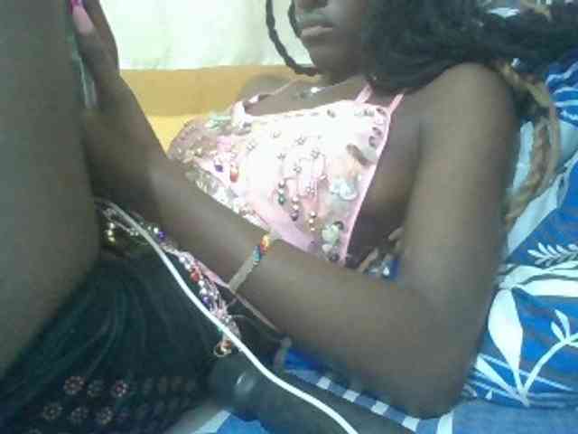 Sexyafricanah001 webcam