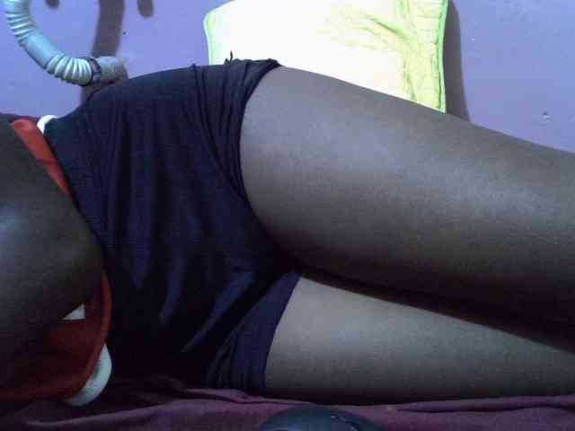 Sexyafricanah001 webcam
