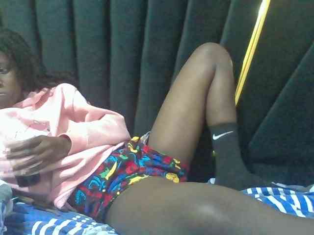 Sexyafricanah001 webcam