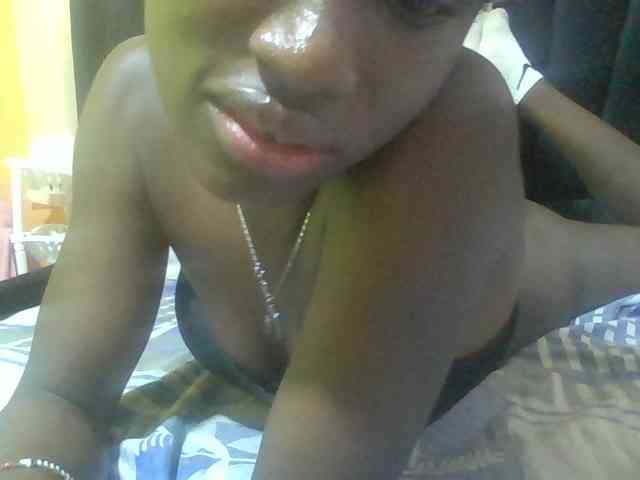 Sexyafricanah001 webcam