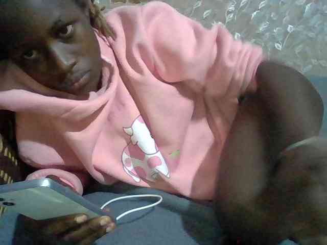 Sexyafricanah001 webcam