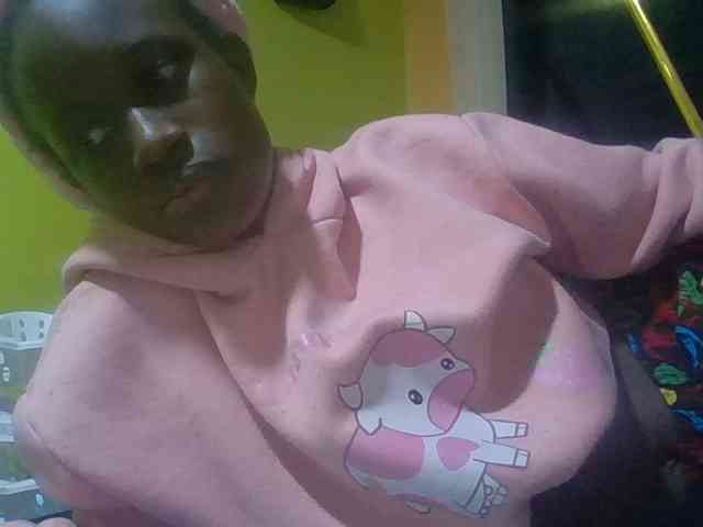 Sexyafricanah001 webcam