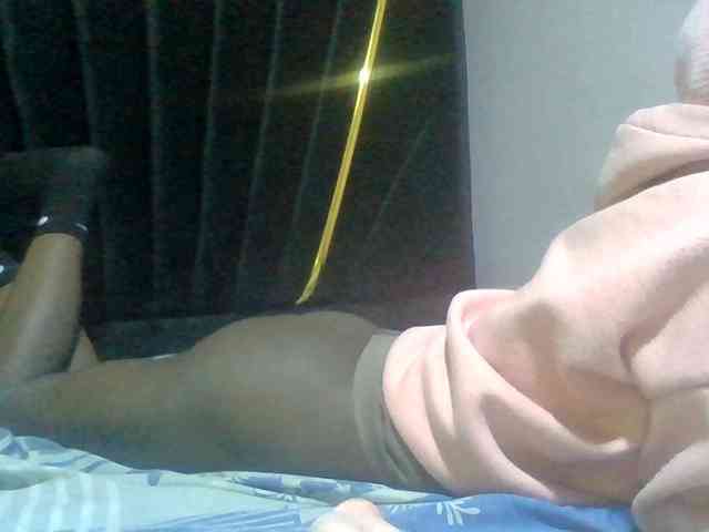 Sexyafricanah001 webcam