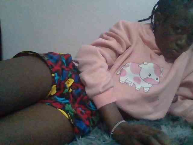 Sexyafricanah001 webcam