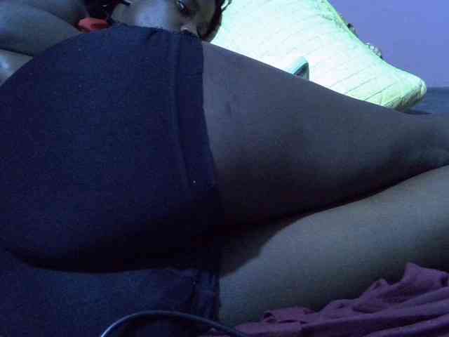 Sexyafricanah001 webcam