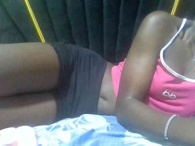Sexyafricanah001 webcam